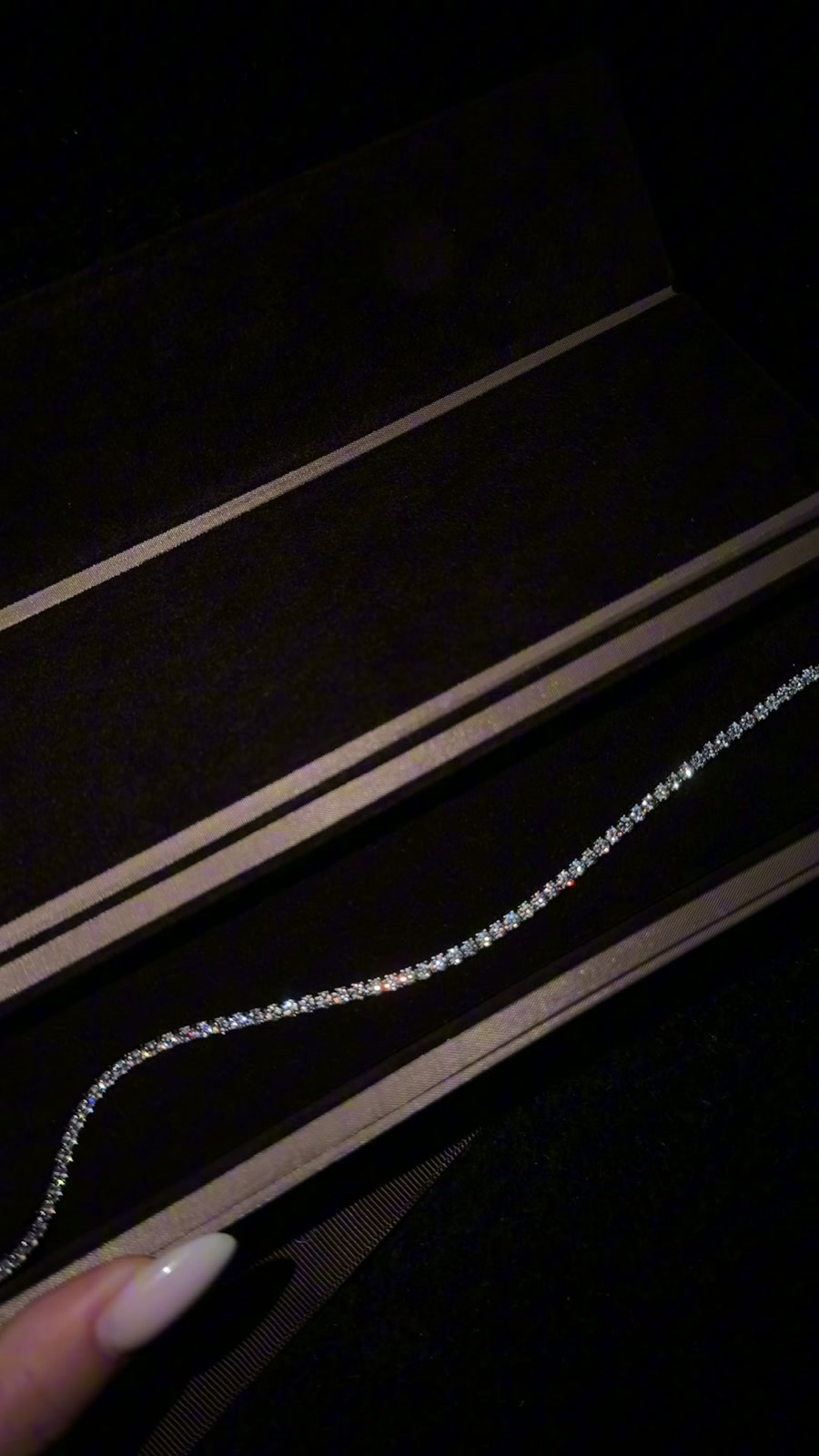 Naszyjniki Provocateur Jewels